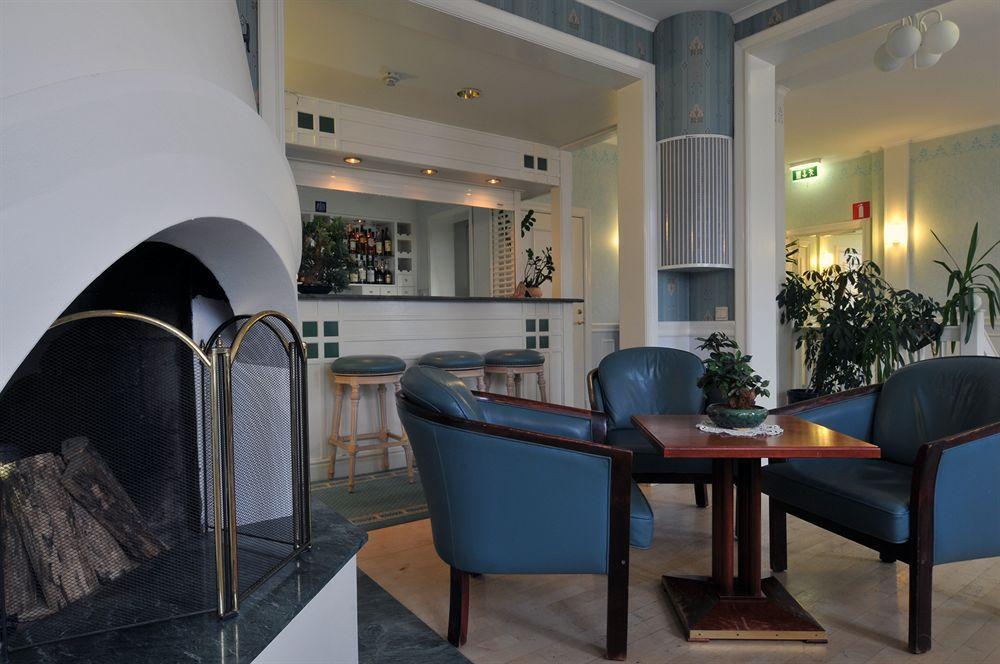 Hotel Vinterpalatset 키루나 외부 사진