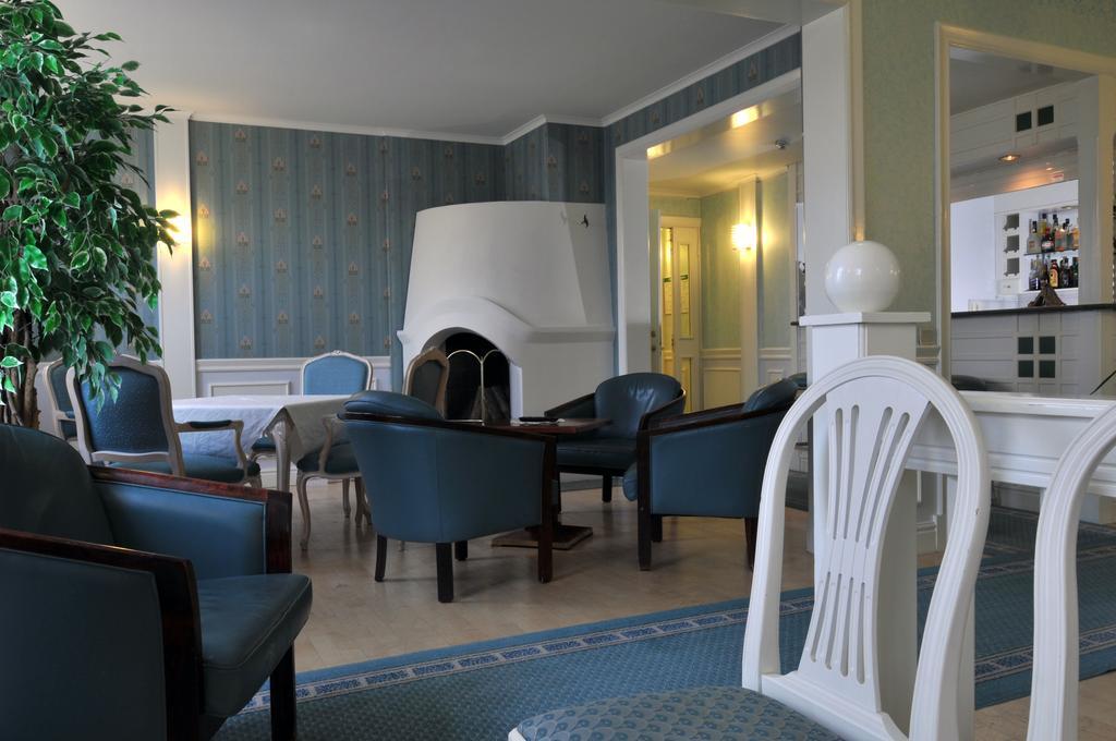 Hotel Vinterpalatset 키루나 외부 사진